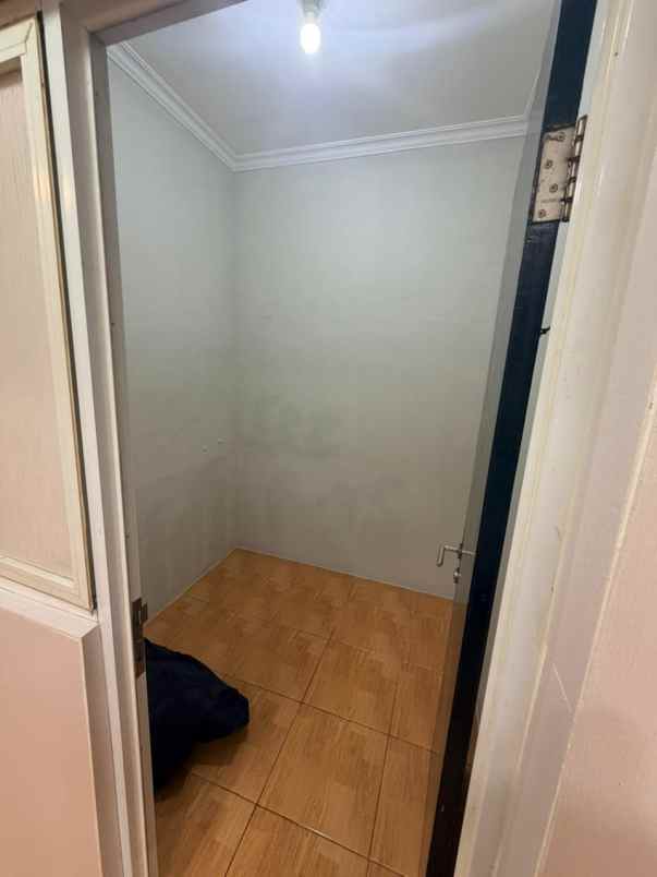 dijual rumah gading griya lestari