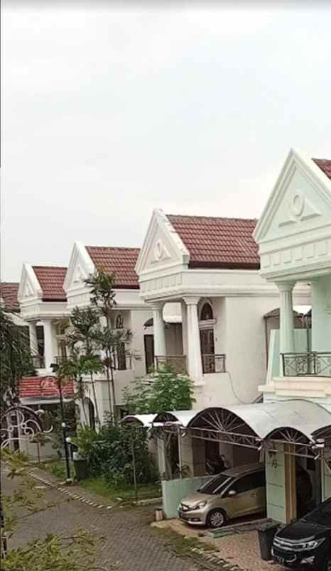 dijual rumah galaxy royal palace