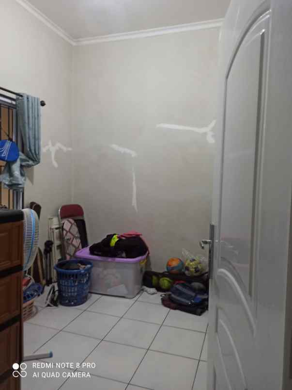 dijual rumah gg annur poris plawad