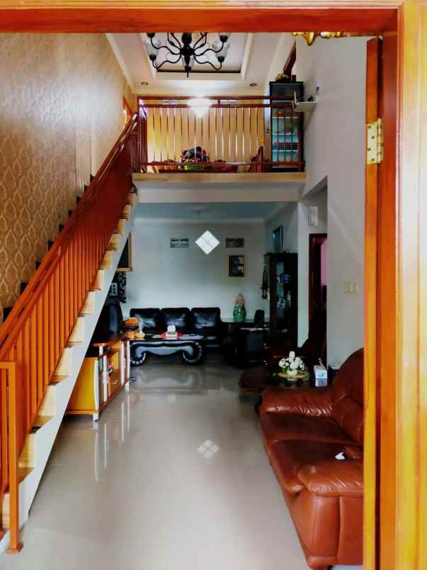 dijual rumah gg puntodewo sonopakis lor