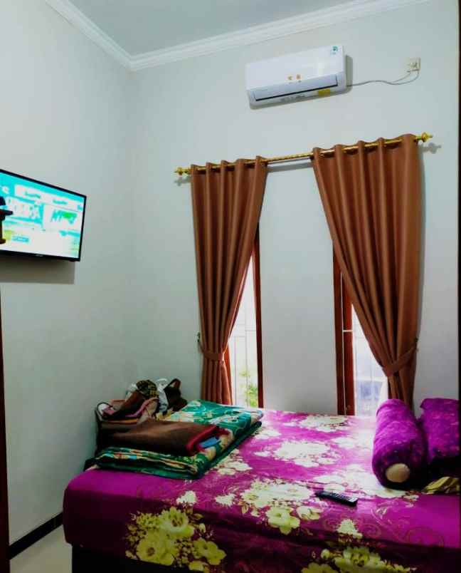 dijual rumah gg puntodewo sonopakis lor