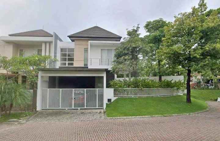 dijual rumah graha famili