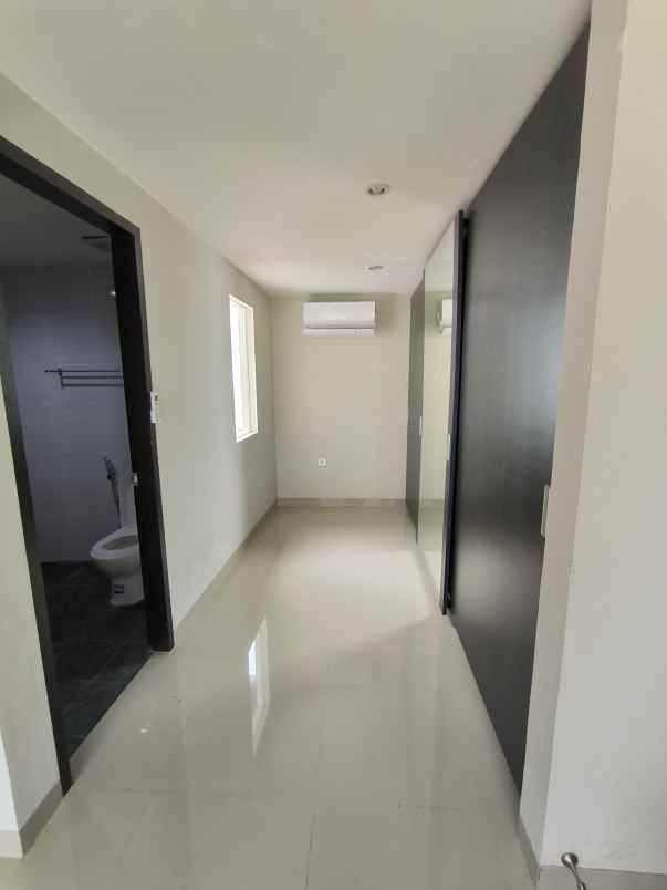 dijual rumah graha permatakota cluster mahogany