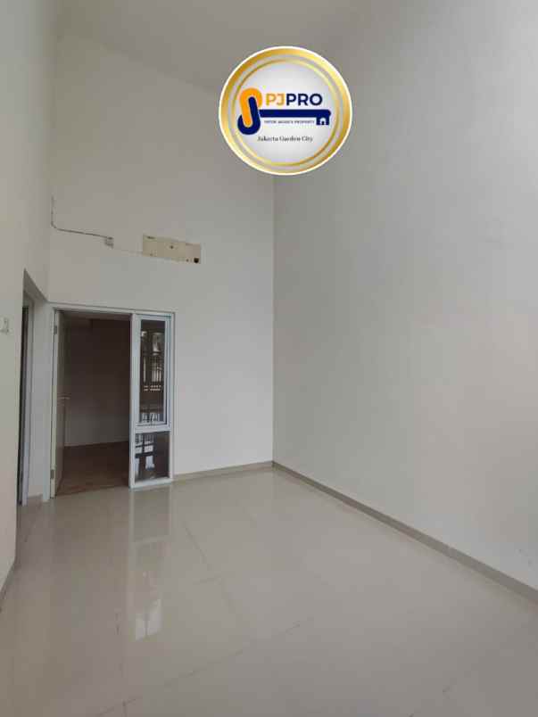 dijual rumah grand mahkota 1