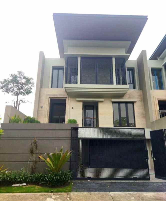 dijual rumah grand peninsula park