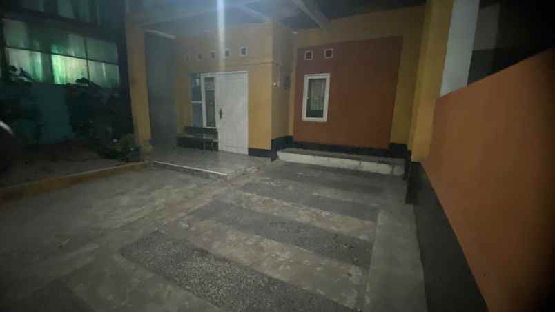 dijual rumah grand sutera tangerang