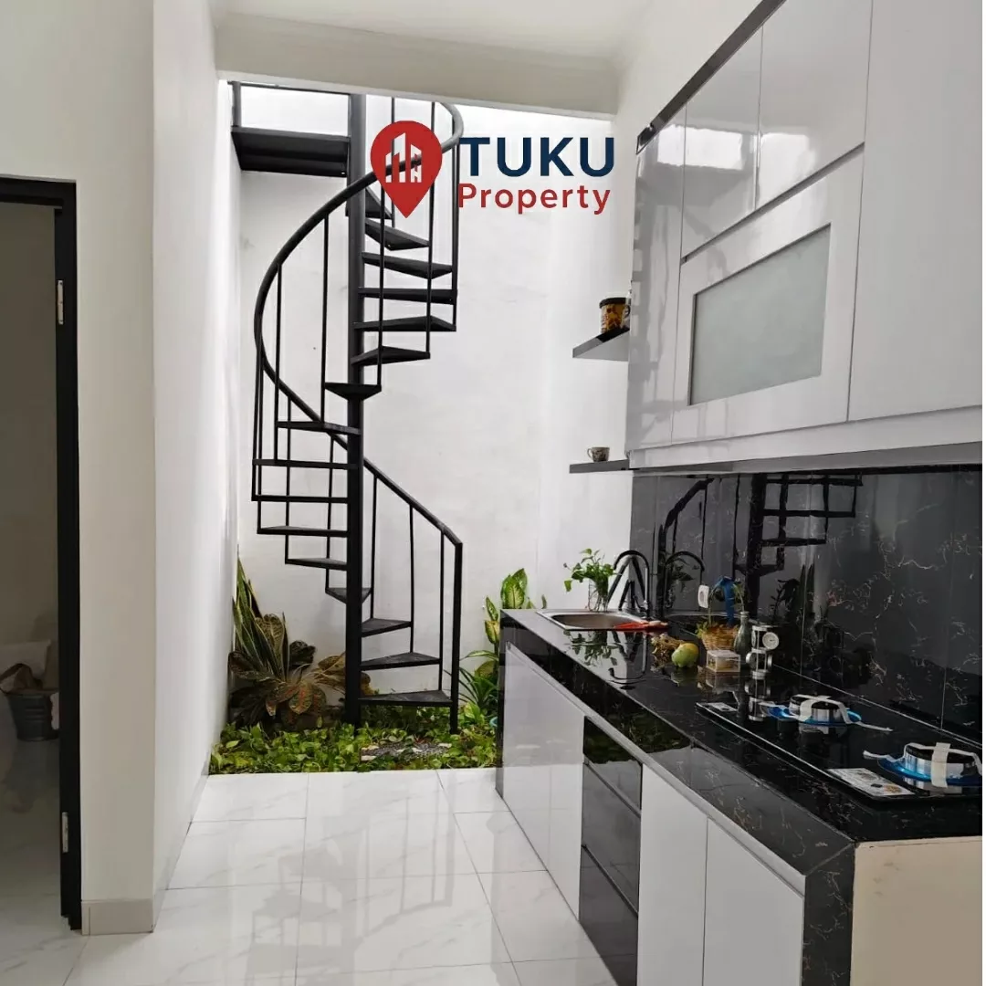 dijual rumah griya loka 1 1 jl pinus bsd