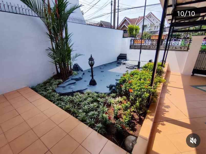 dijual rumah griya loka bsd tangerang selatan harga bu