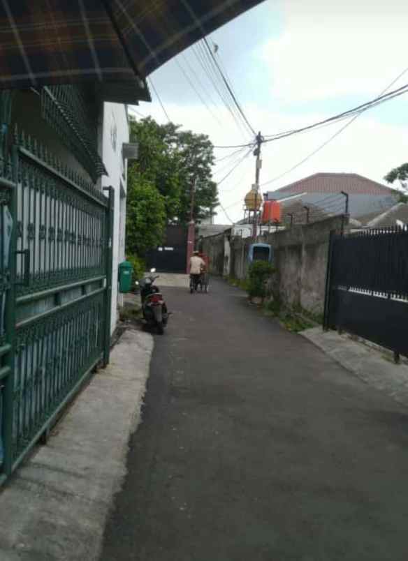 dijual rumah grogol utara