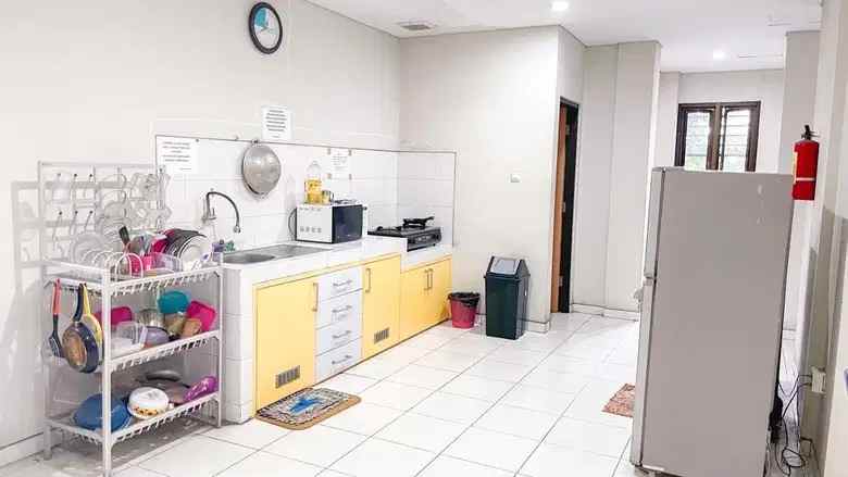 dijual rumah guesthouse tenggilis tengah surabaya