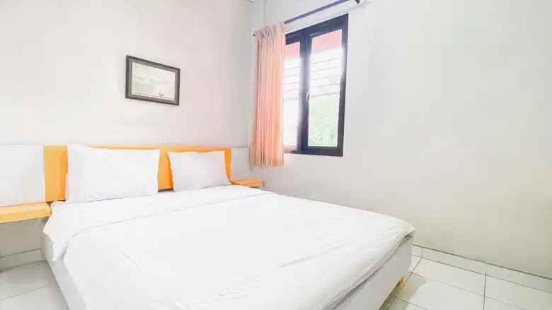 dijual rumah guesthouse tenggilis tengah surabaya