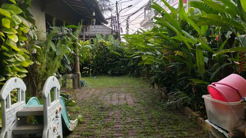 dijual rumah gunung indah cirendeu