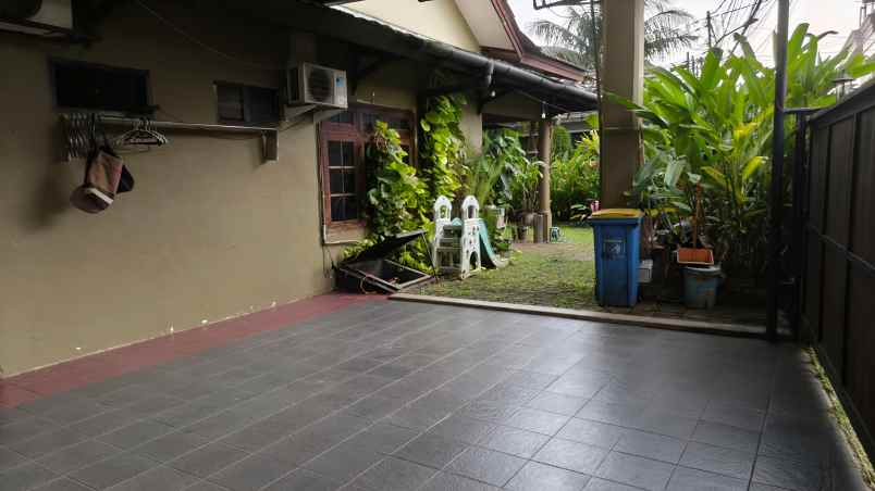 dijual rumah gunung indah cirendeu