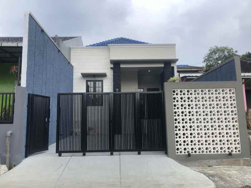 dijual rumah gunungpati