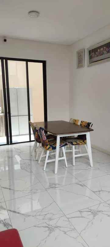 dijual rumah jakarta garden city cakung