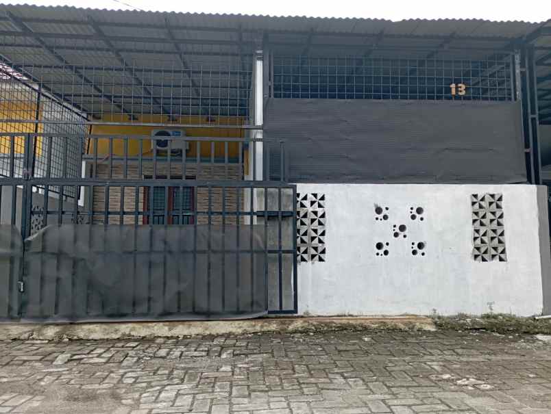 dijual rumah jalan abadi ringroad setiabudi