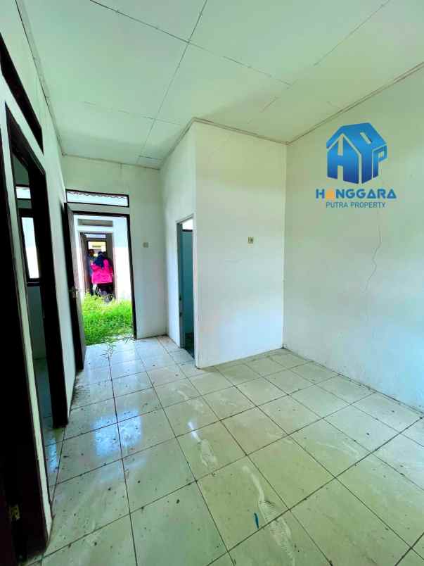 dijual rumah jalan babakan cikao