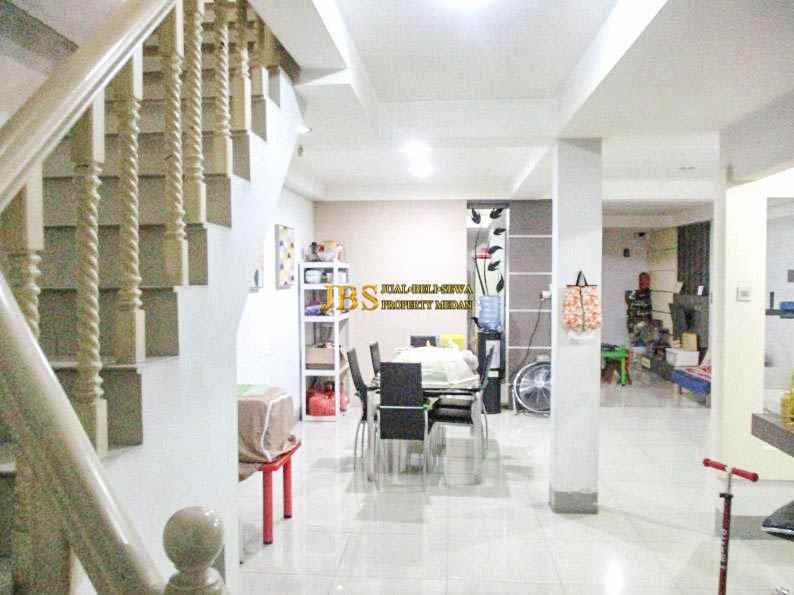 dijual rumah jalan burjamhal