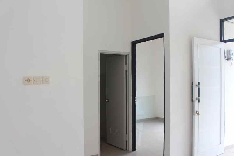 dijual rumah jalan cilalung 3 jombang