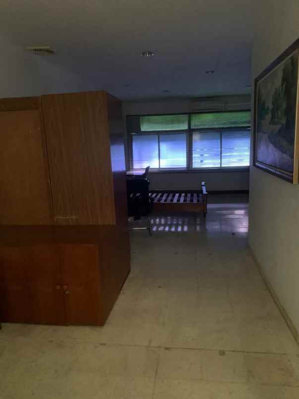 dijual rumah jalan mayjen sungkono