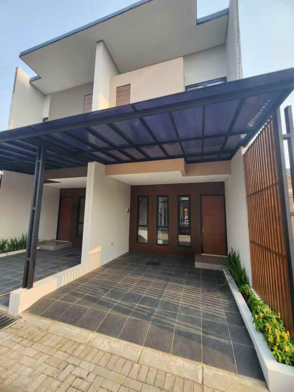 dijual rumah jalan raya graha bintaro