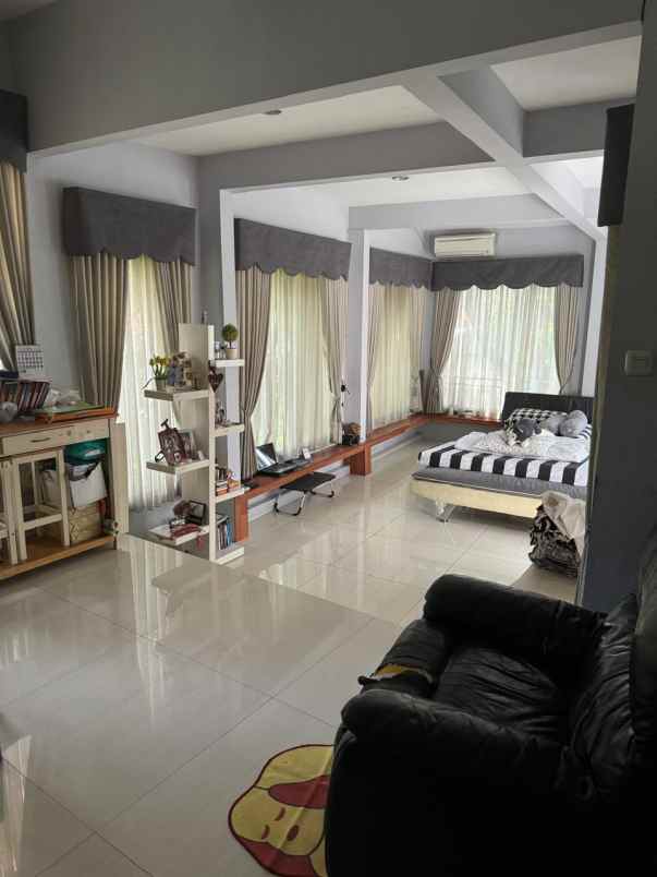 dijual rumah jalan raya sircuit sentul