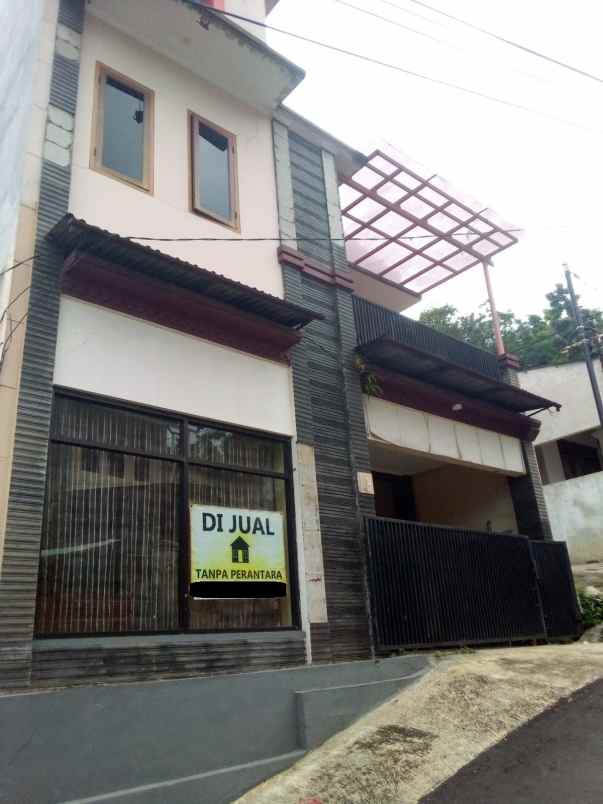 dijual rumah jalan tipar