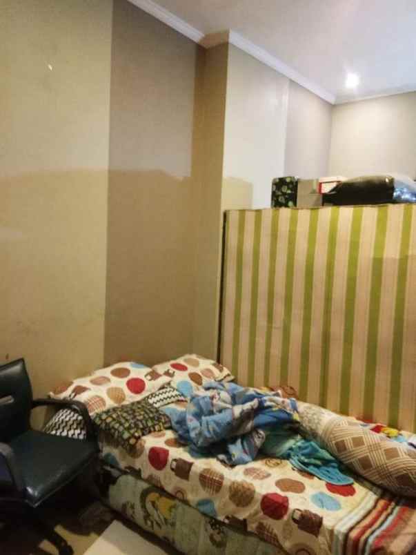 dijual rumah jalan tipar