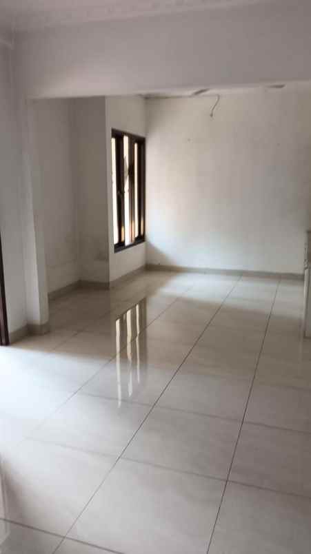 dijual rumah janur elok kelapa gading