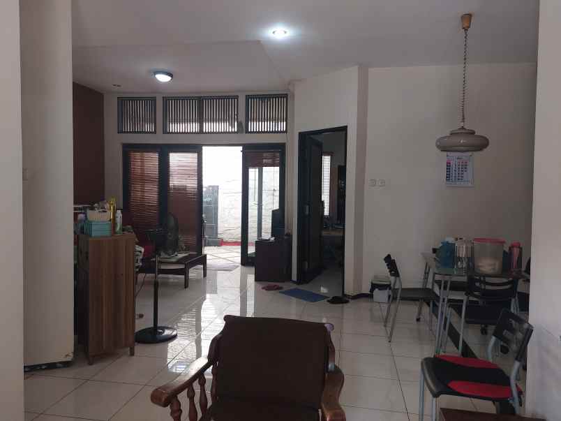 dijual rumah jati bening