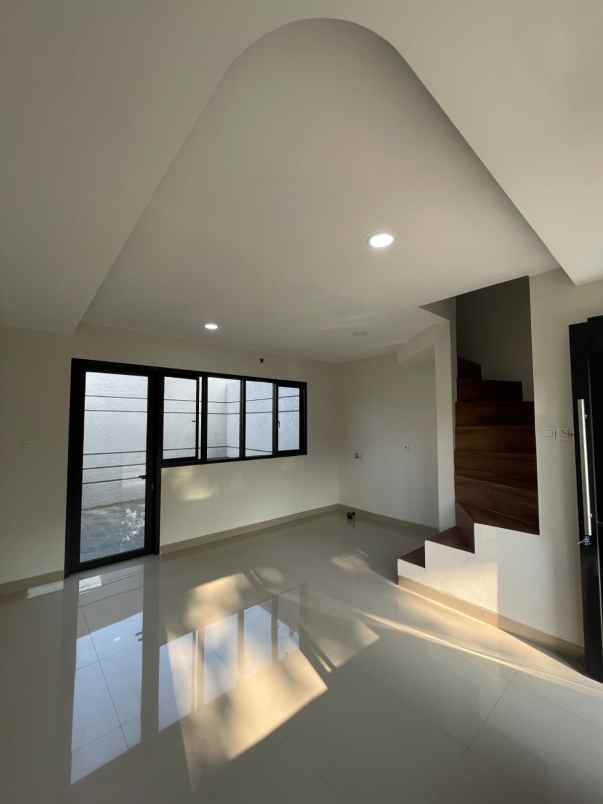 dijual rumah jatimakmur pondok gede bekasi