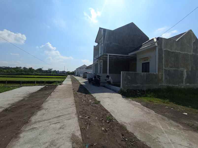 dijual rumah jebugan klaten utara klaten