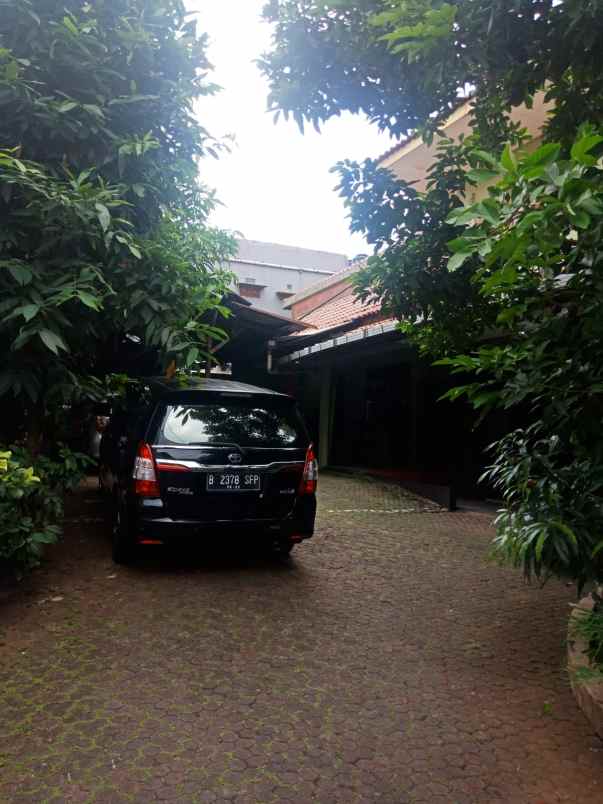 dijual rumah jl antariksa rt 2 rw 8