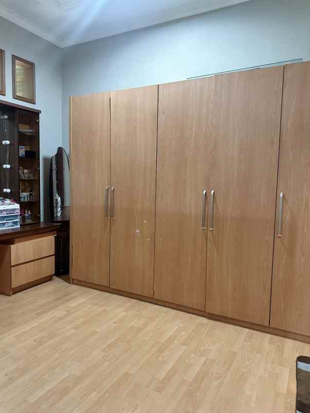 dijual rumah jl batununggal indah