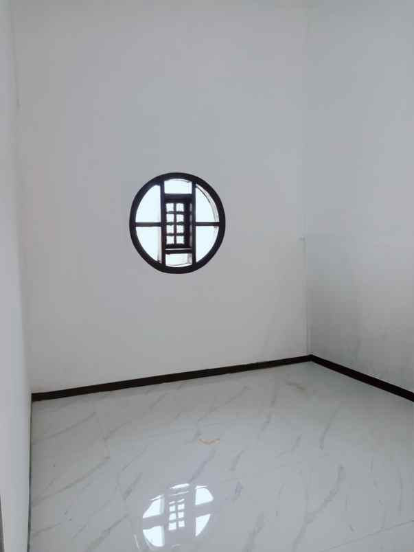 dijual rumah jl bojongwaru rancamulya