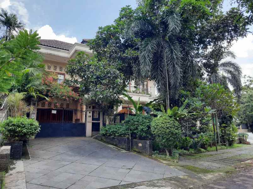 dijual rumah jl cinere raya