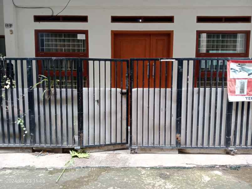 dijual rumah jl gunung batu gg sukaasih