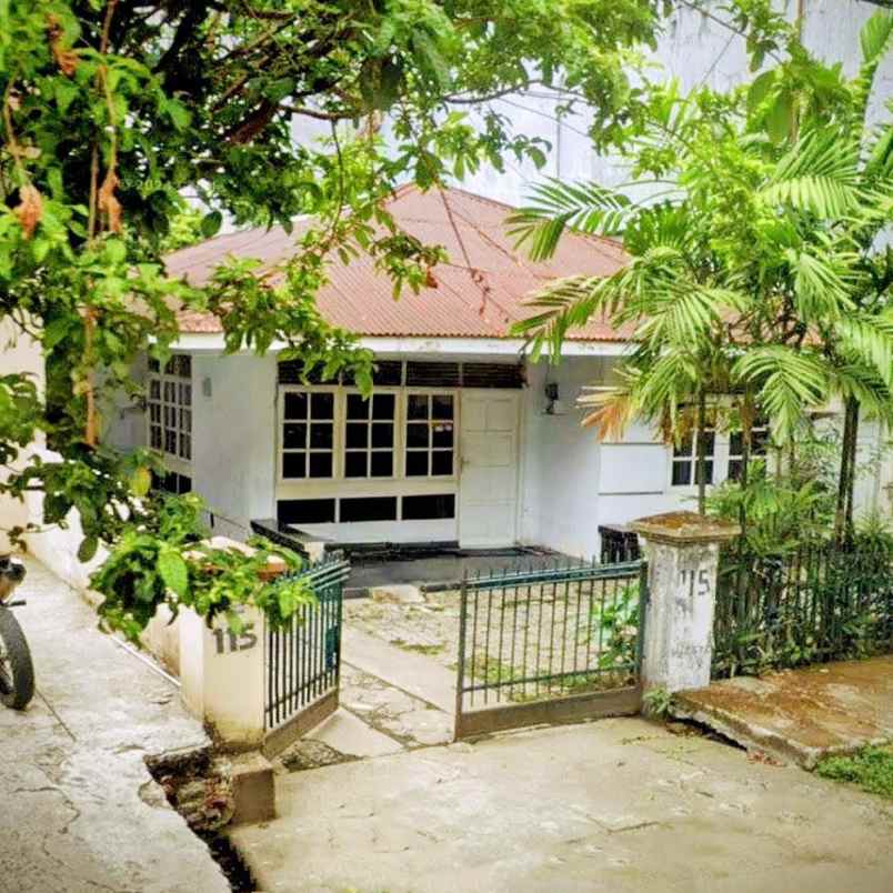 dijual rumah jl gunung merapi kel