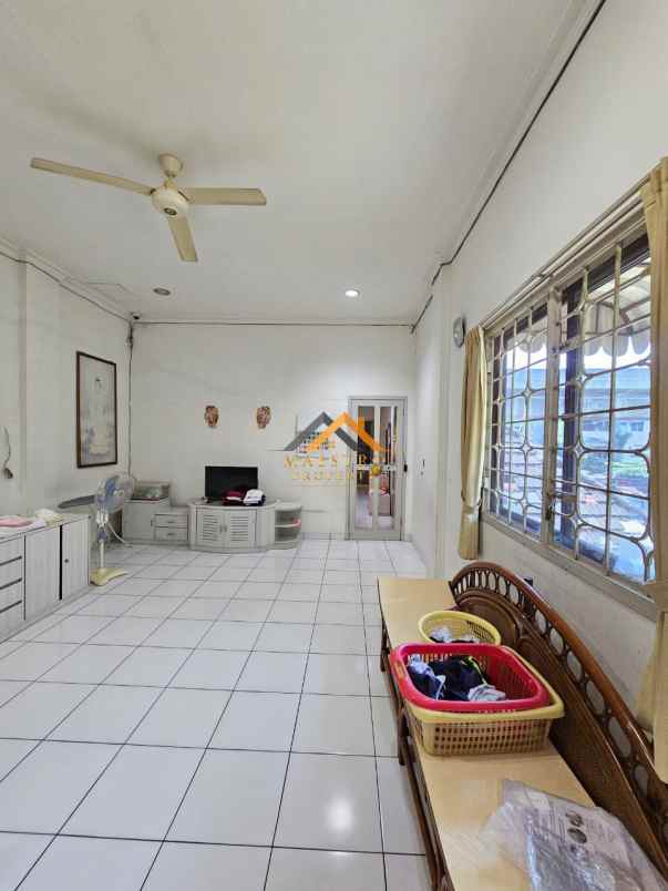 dijual rumah jl kalianda dekat jl m h