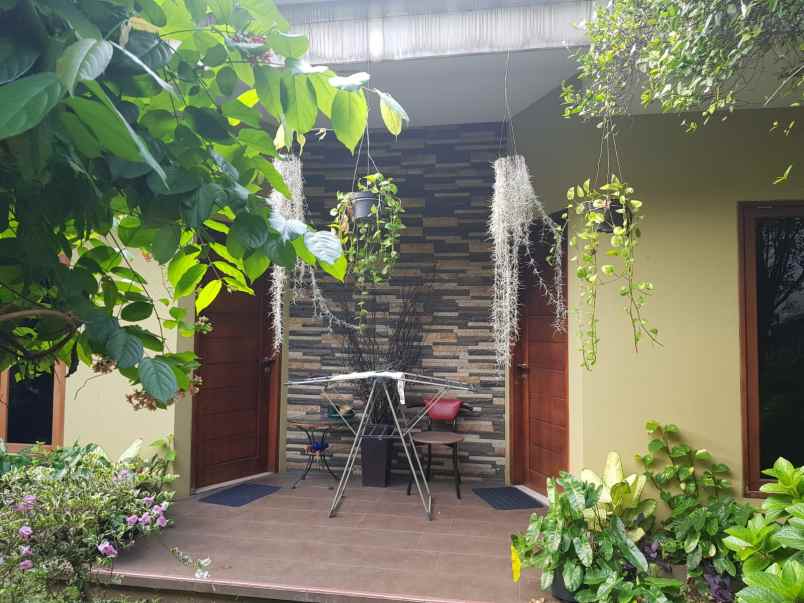 dijual rumah jl kencana setiabudi jakarta selatan