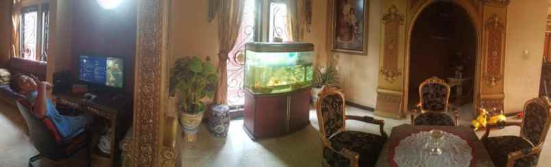 dijual rumah jl kranat