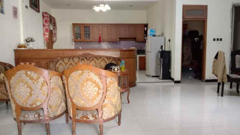 dijual rumah jl muteran iii pudakpayung