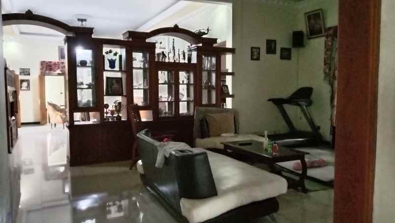 dijual rumah jl muteran iii pudakpayung