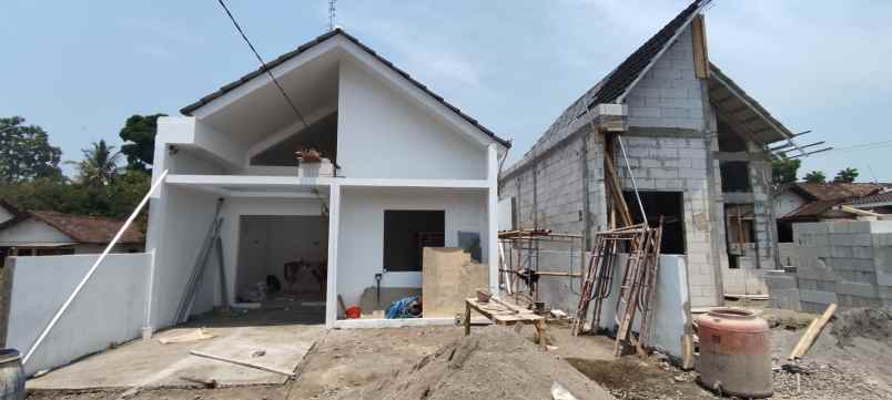 dijual rumah jl palagan km 13 5