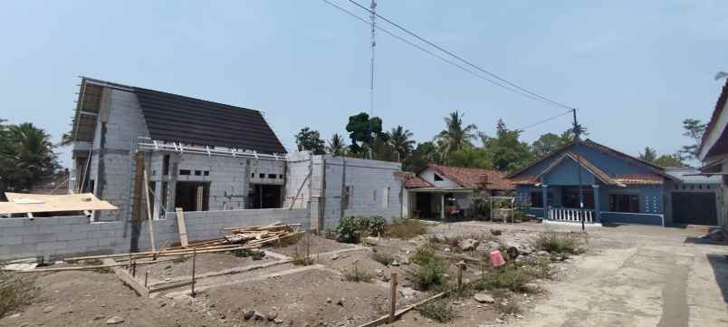 dijual rumah jl palagan km 13 5