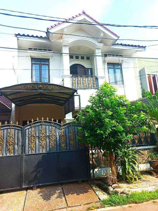 dijual rumah jl pondok kelapa raya