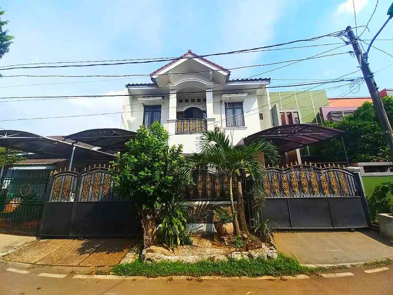 dijual rumah jl pondok kelapa raya