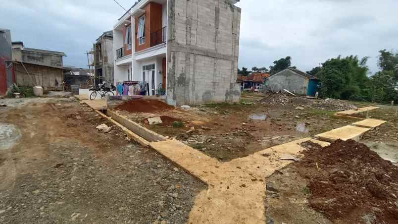 dijual rumah jl puspitek