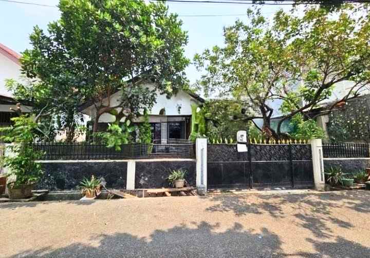dijual rumah jl rawamangun jakarta timur