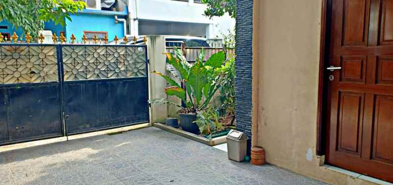 dijual rumah jl rawamangun jakarta timur
